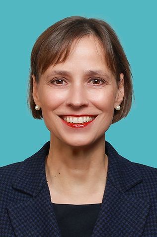 Dr. Cornell-Anette Babendererde