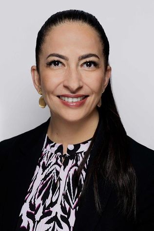 Dr. Hülya Düber