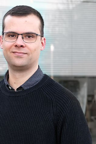 Dr. Fabian Fahl