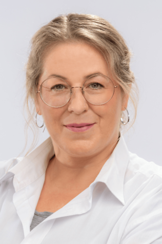 Nicole Hess